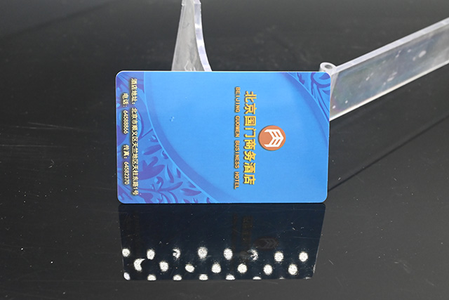 新型存储技术--可视卡的功能和工艺特点
